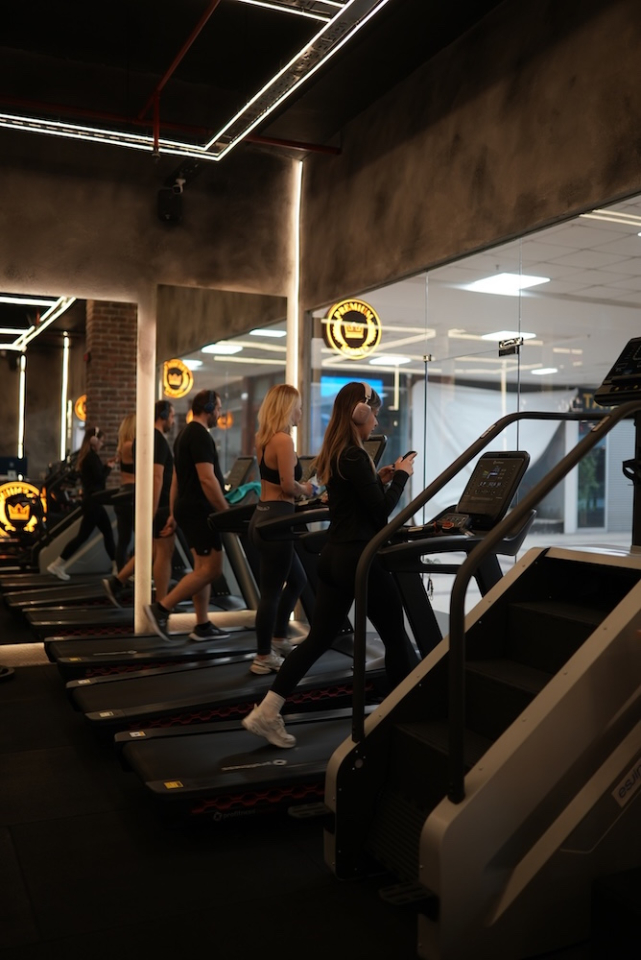 Balçova Spor Salonları, balçova boks kurslari, balçova kickboks salonlari, balçova mma ve balçova personal traininig salonlari tercihi